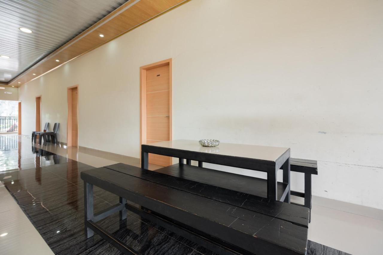 Reddoorz Syariah Near Minangkabau International Aiport Hotel Padang  Ngoại thất bức ảnh