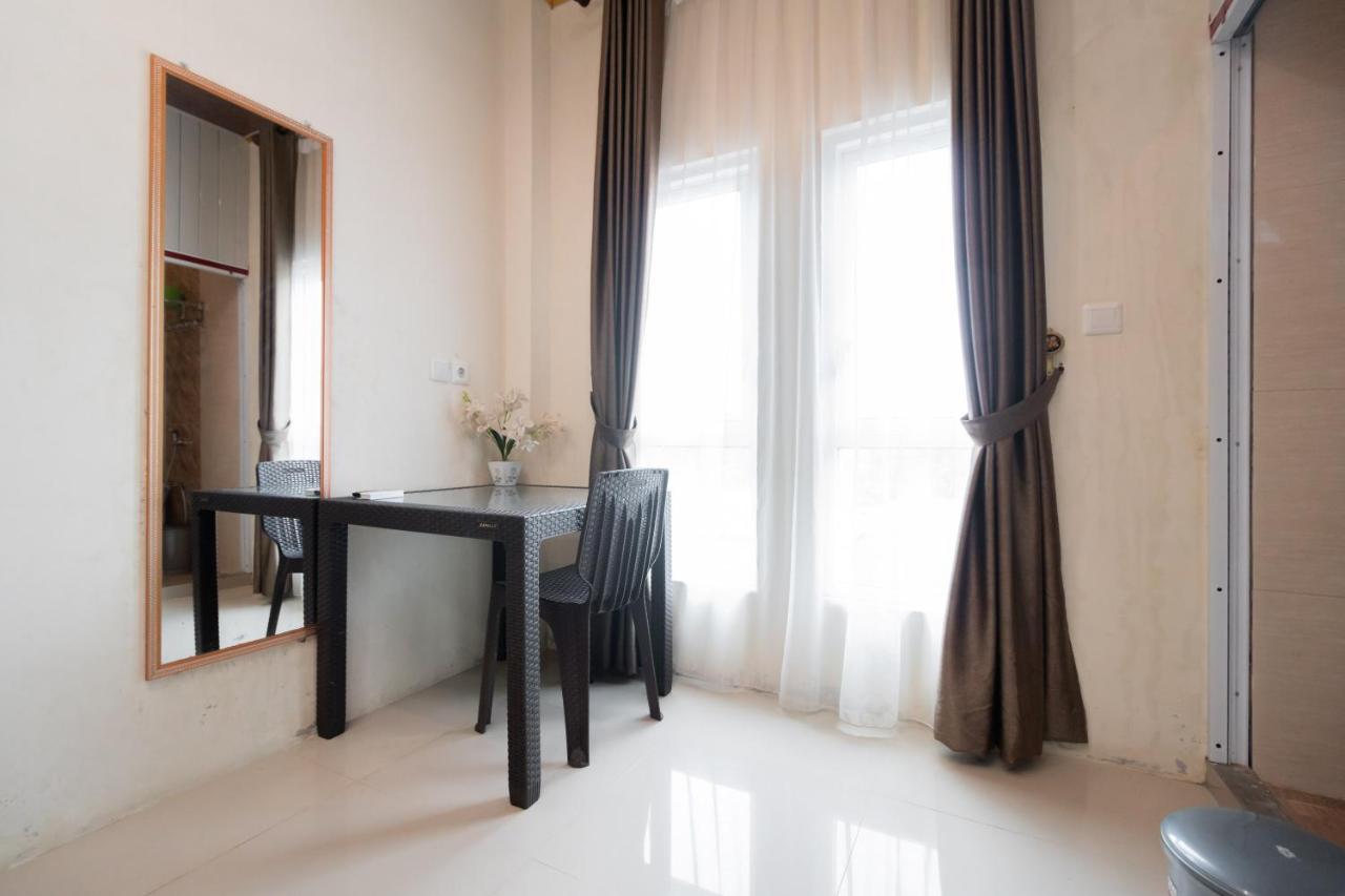 Reddoorz Syariah Near Minangkabau International Aiport Hotel Padang  Ngoại thất bức ảnh